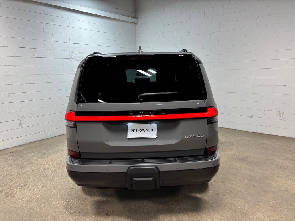 Used 2024 Lexus GX 550 image 8