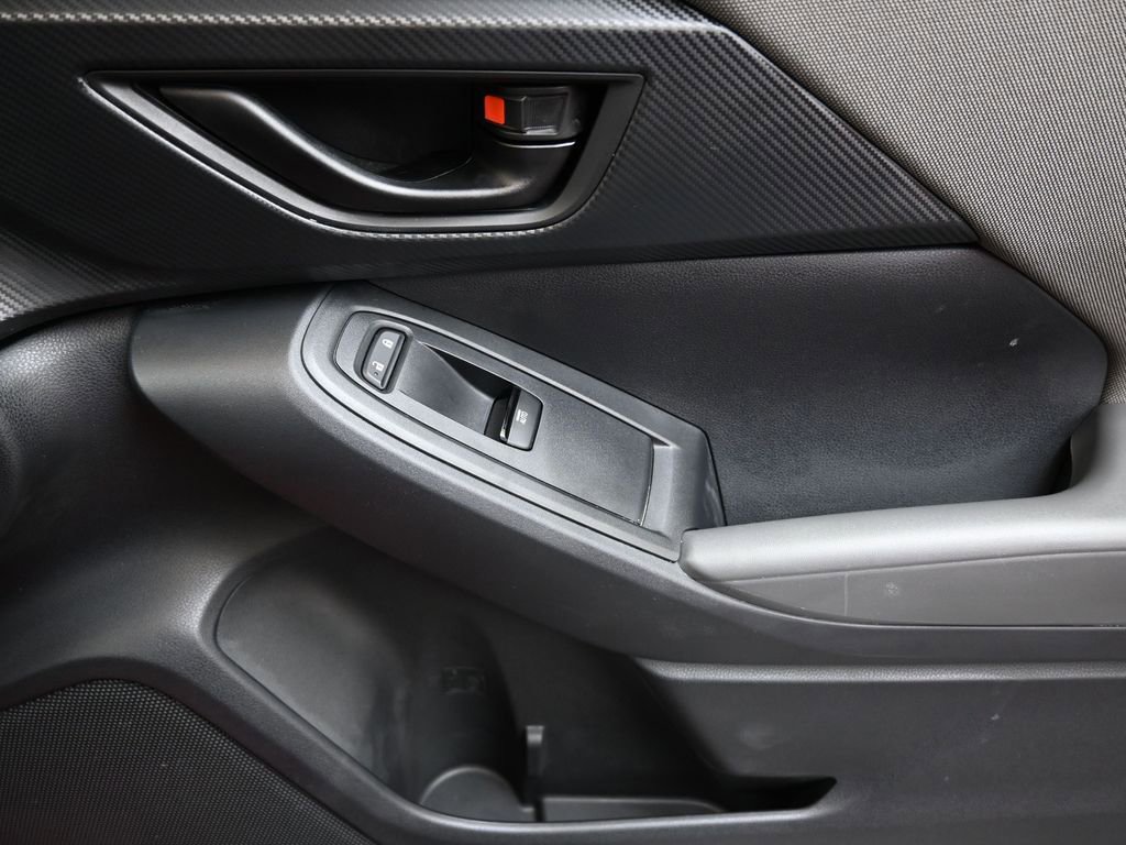 Certified 2024 Subaru Crosstrek 2.0i image 11