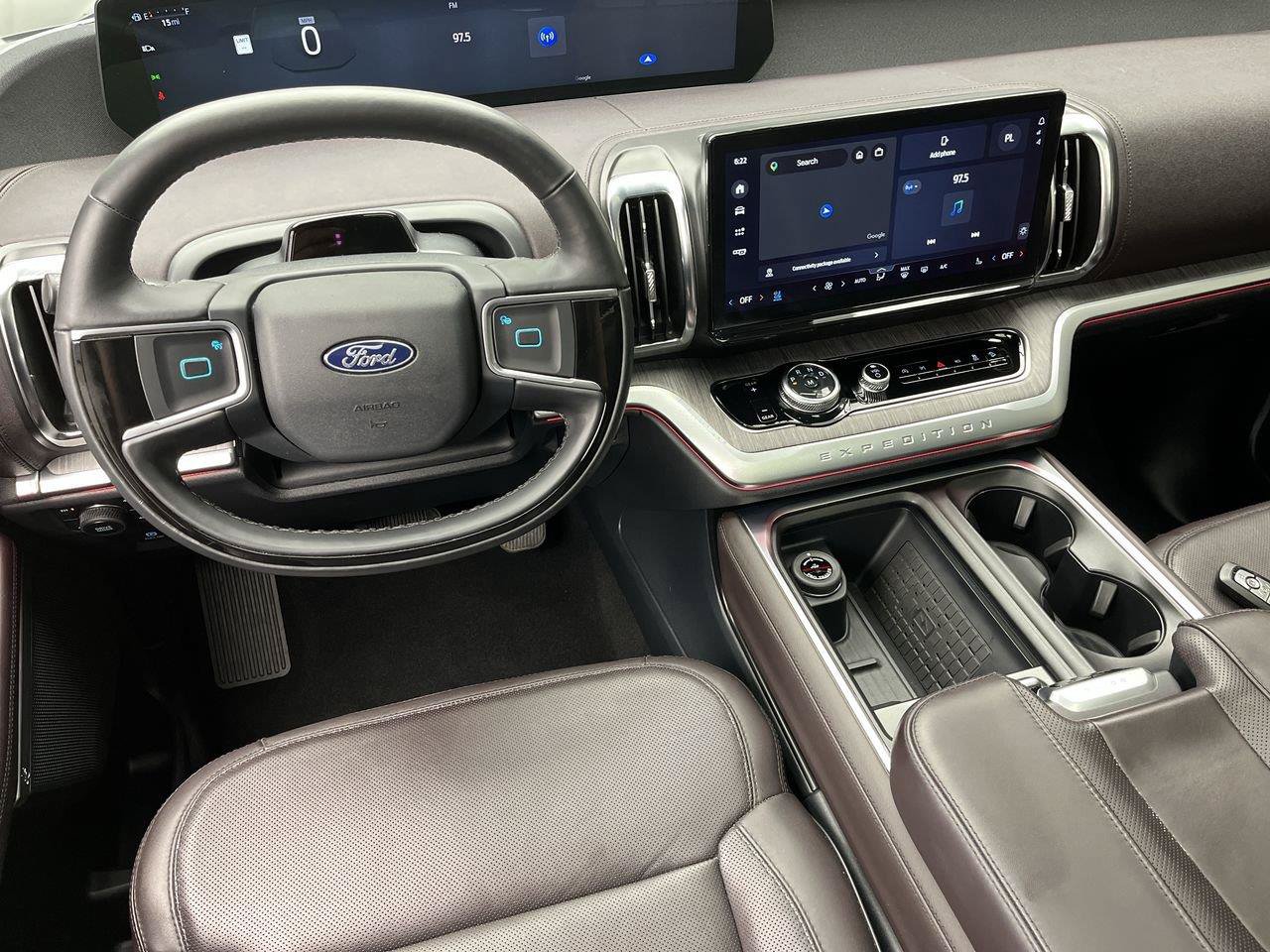 Certified 2025 Ford Expedition Max Platinum w/ Platinum Ultimate Package AWD/4WD image 17