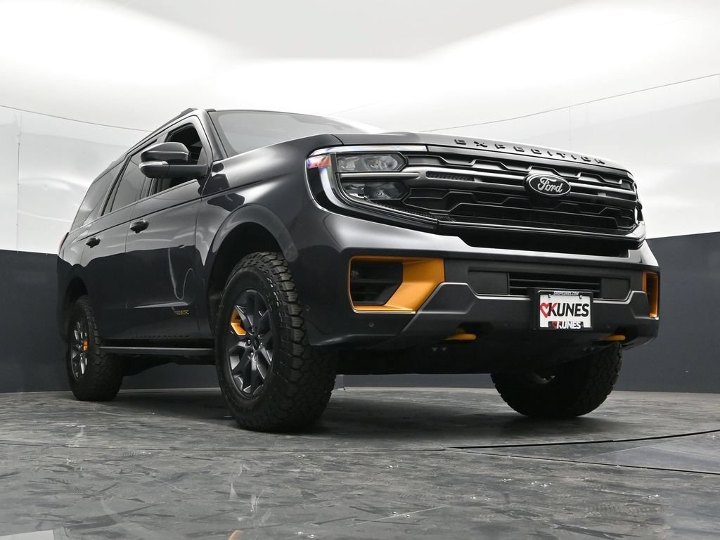Certified 2025 Ford Expedition Tremor AWD/4WD image 60