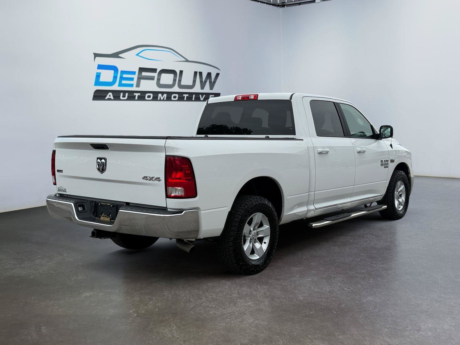 Used 2021 RAM 1500 Classic SLT w/ Protection Group AWD/4WD image 3
