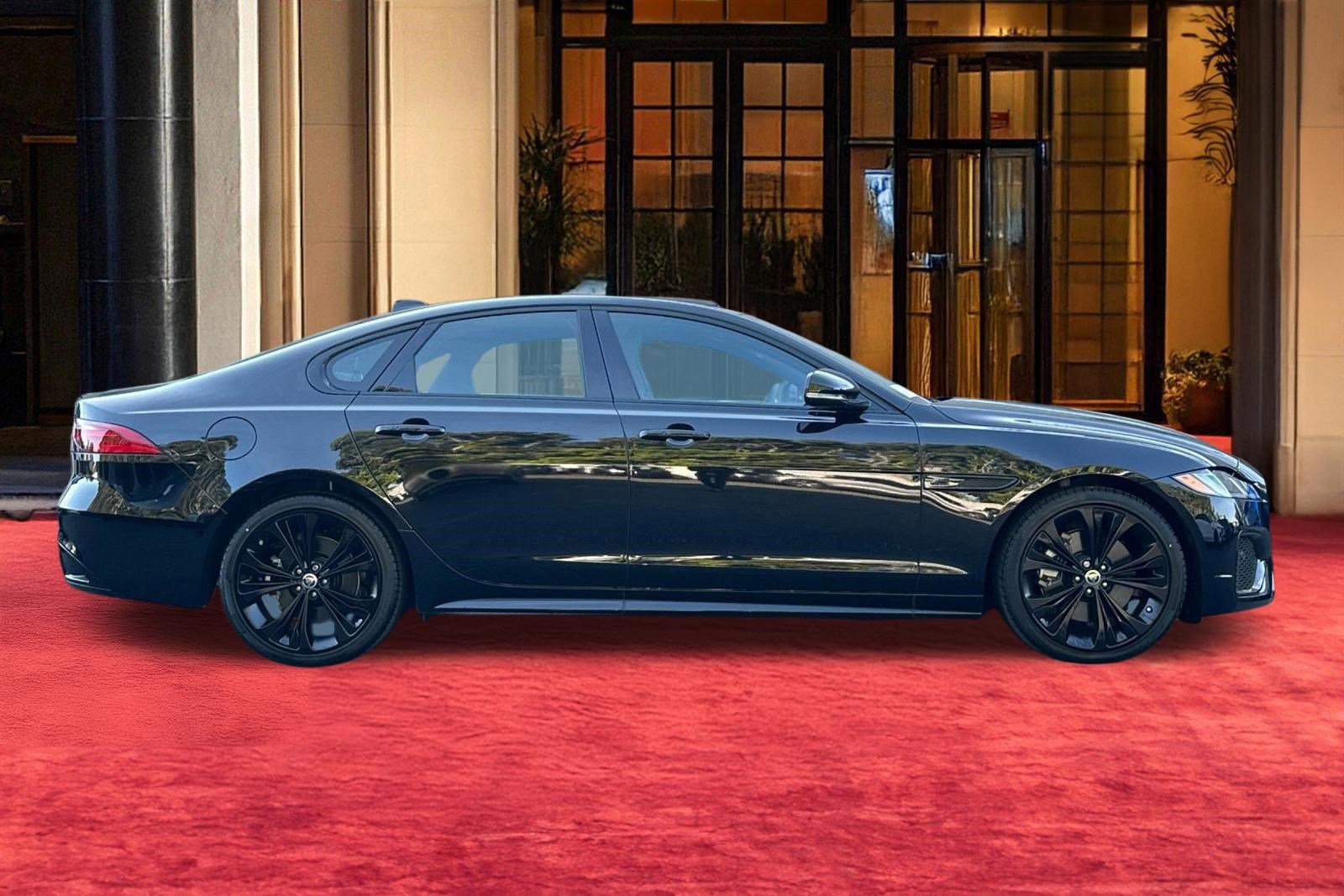 New 2024 Jaguar XF R-Dynamic SE image 8