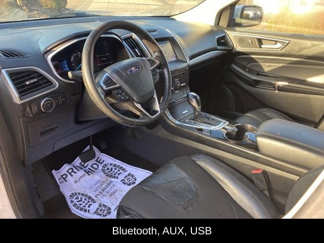 Used 2016 Ford Edge Titanium w/ Equipment Group 301A image 6