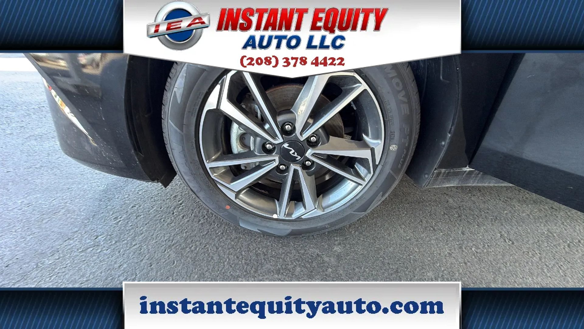 Used 2024 Kia Forte LXS FWD image 14