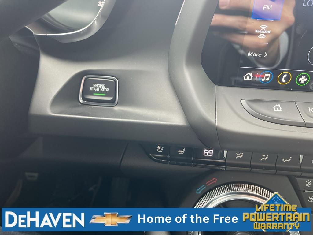 Used 2019 Chevrolet Camaro SS w/ LPO, Ground Effects Package RWD image 17
