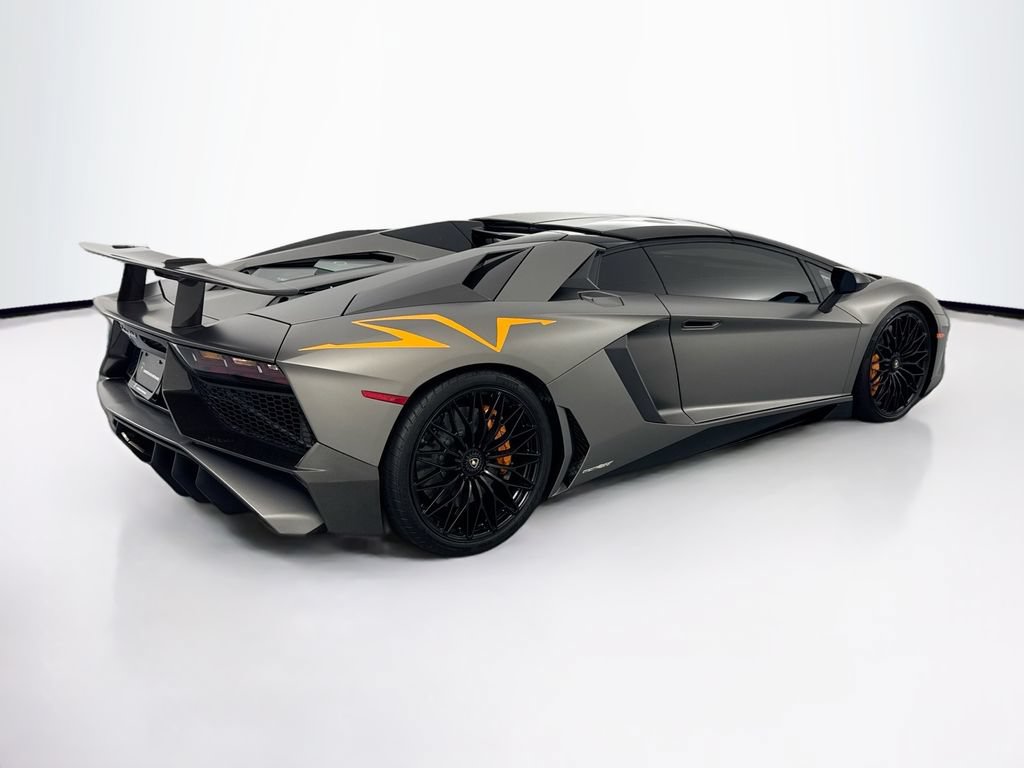 Used 2017 Lamborghini Aventador LP 750-4 Superveloce AWD/4WD image 35