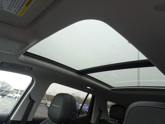 New 2026 GMC Terrain Denali image 12