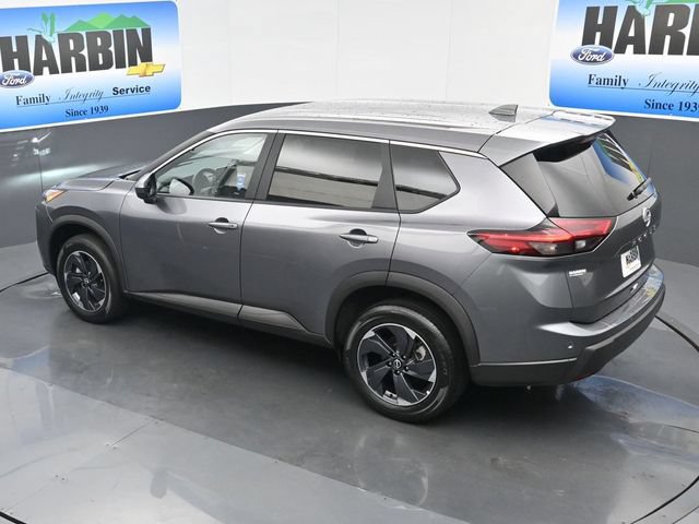 Used 2025 Nissan Rogue SV FWD image 24