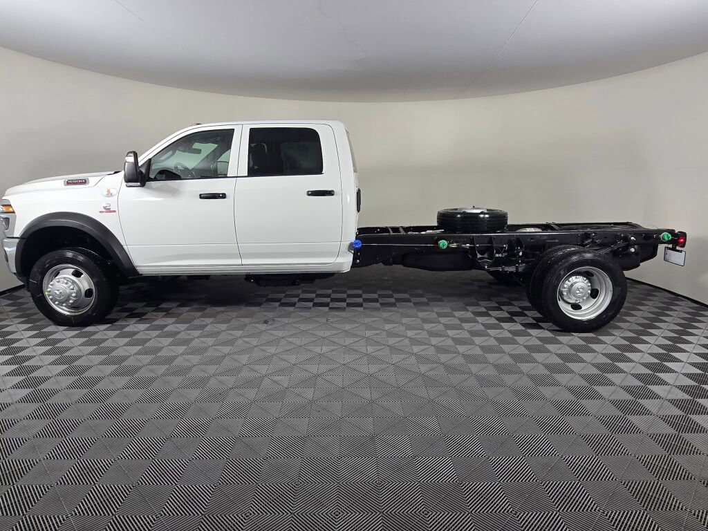 New 2026 RAM 5500 Tradesman image 7