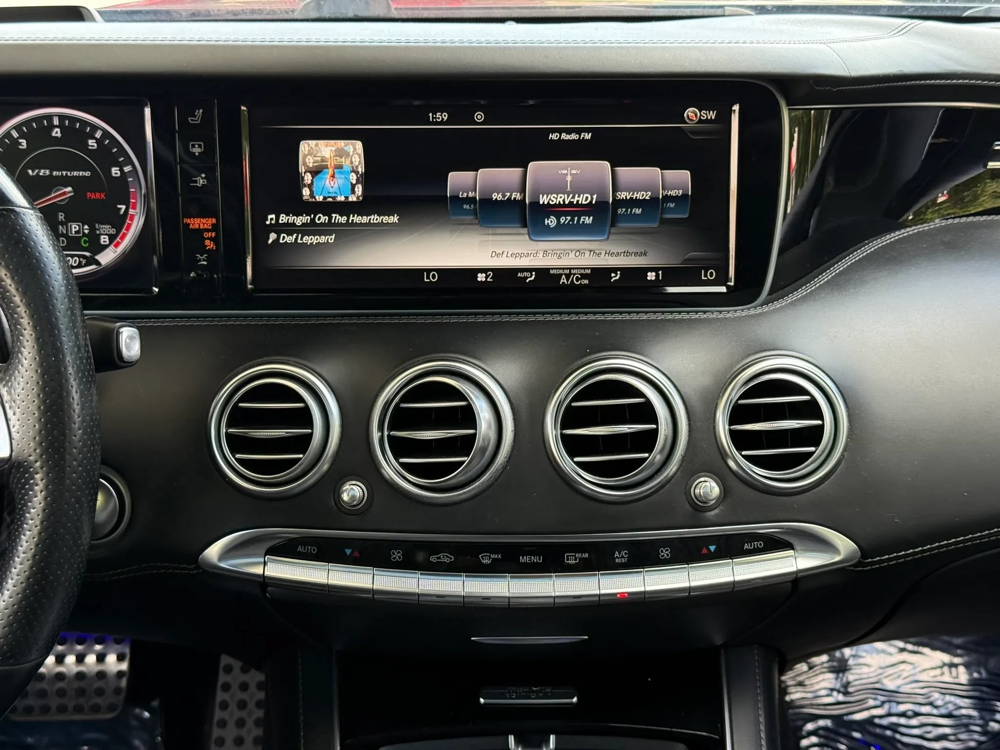 Used 2016 Mercedes-Benz S 63 AMG 4MATIC Coupe image 20