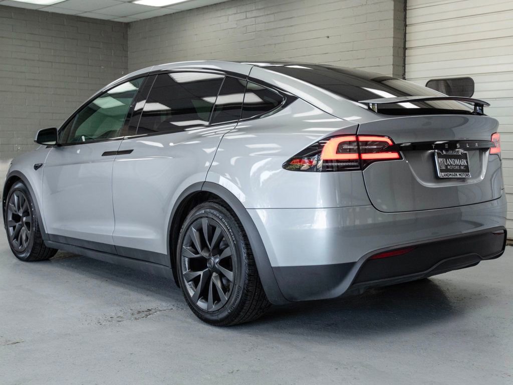 Used 2024 Tesla Model X image 42