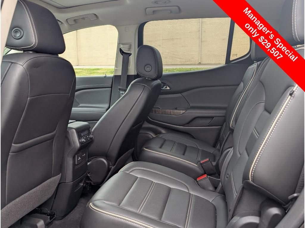 Used 2021 GMC Acadia Denali w/ Denali Ultimate Package image 11