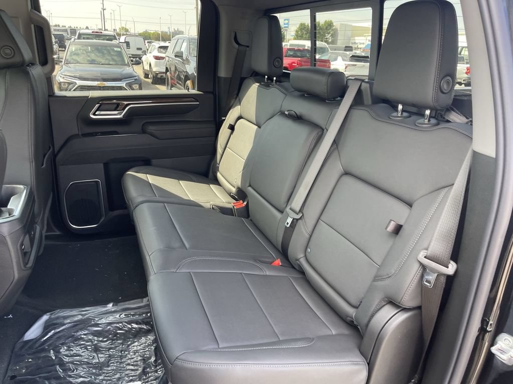 New 2026 Chevrolet Silverado 3500 LT w/ All Star Edition AWD/4WD image 21