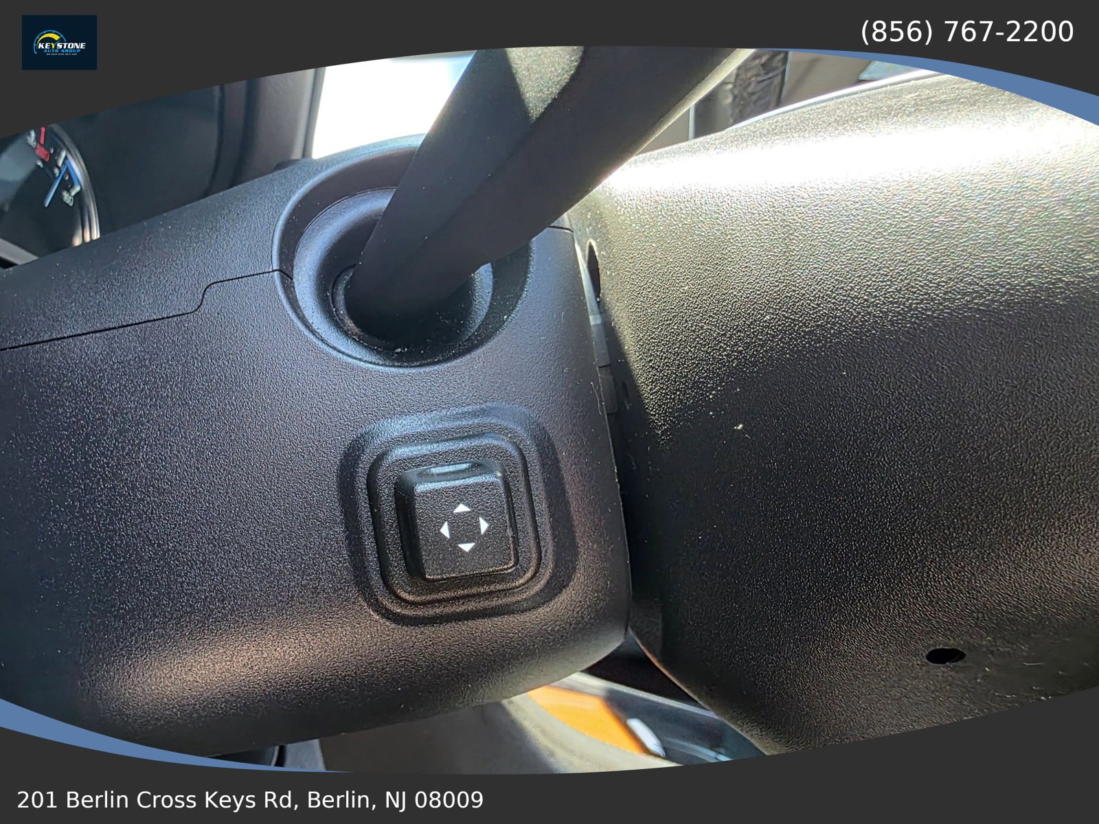 Used 2019 Cadillac Escalade Luxury AWD/4WD image 14