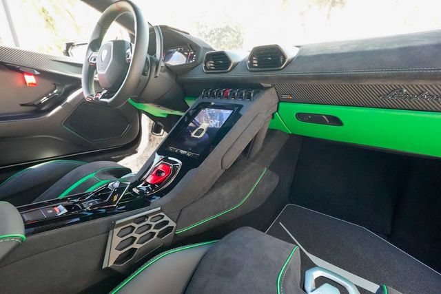 Used 2023 Lamborghini Huracan Tecnica RWD image 88