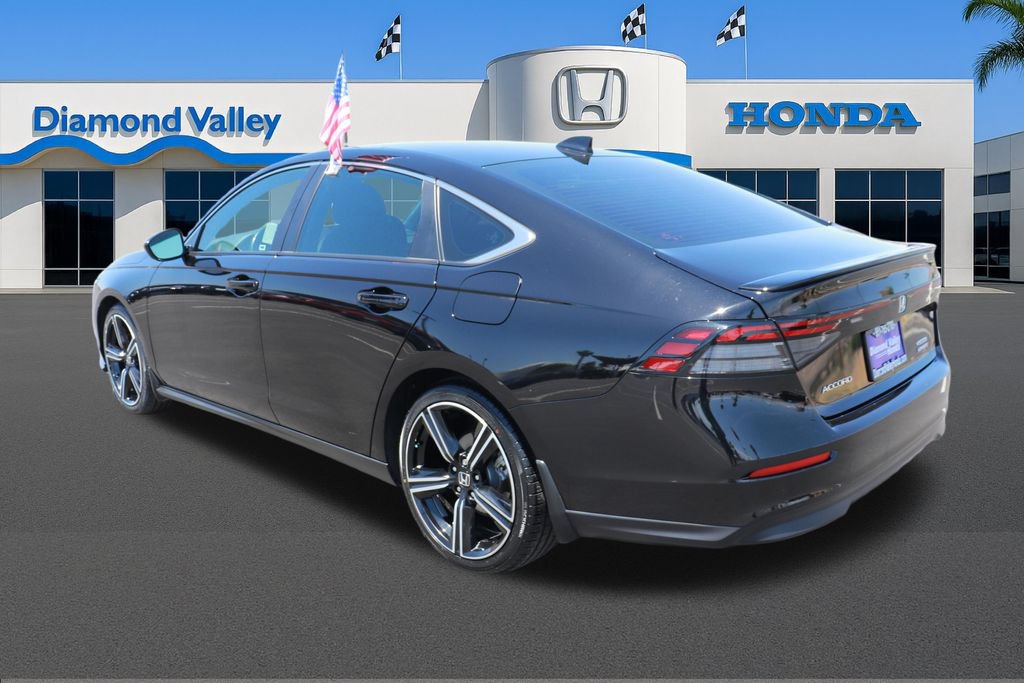 Used 2025 Honda Accord Sport image 4