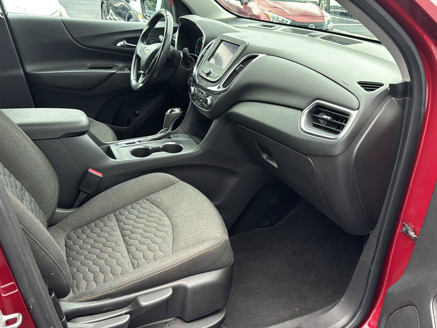 Used 2021 Chevrolet Equinox LT FWD image 9