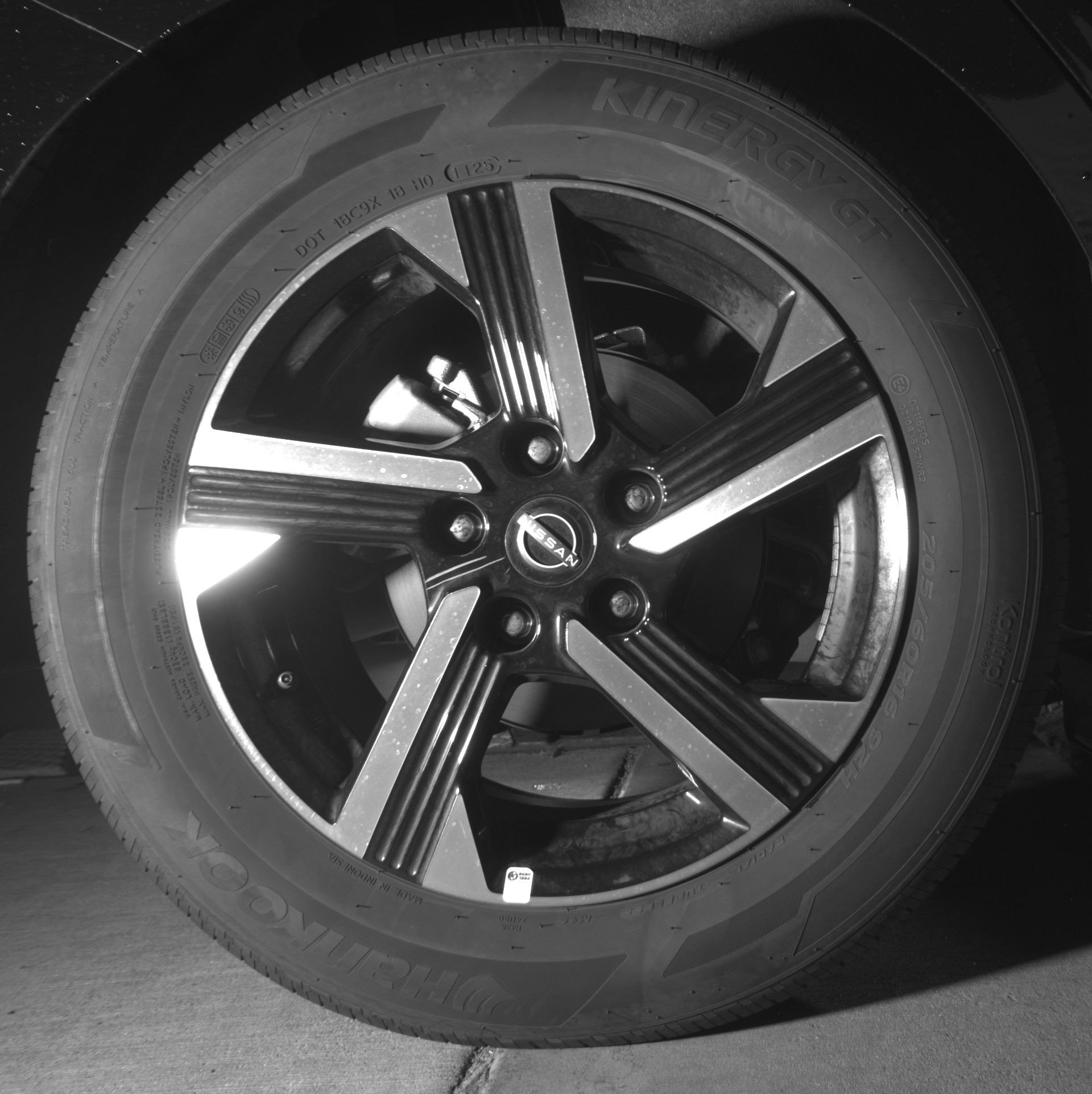 Used 2025 Nissan Sentra SV FWD image 15