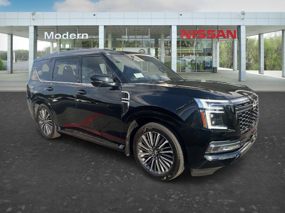 Certified 2025 Nissan Armada Platinum Reserve AWD/4WD image 7
