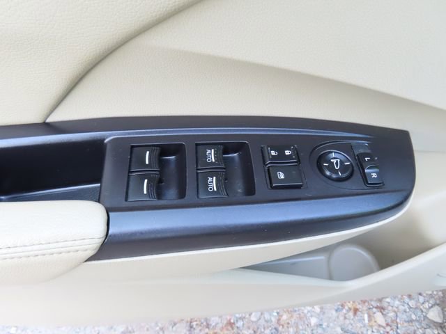 Used 2015 Acura RDX FWD w/ Technology Package image 28