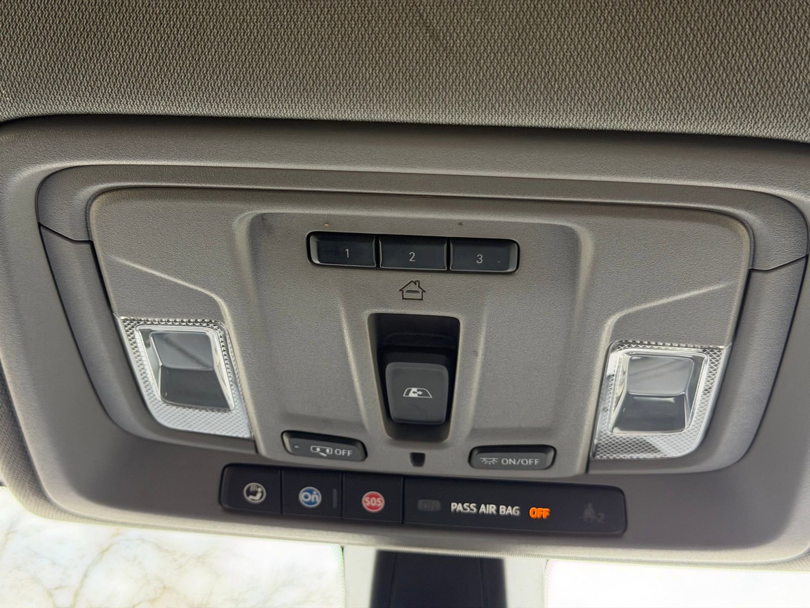 Used 2020 Chevrolet Silverado 1500 RST image 32