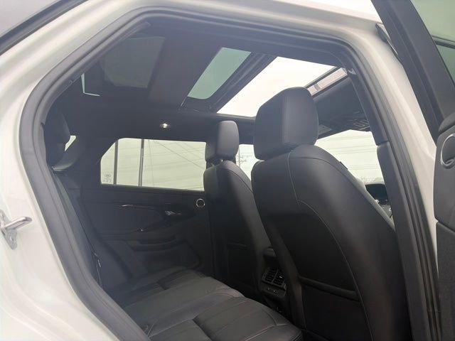 Used 2024 Land Rover Range Rover Evoque S image 40