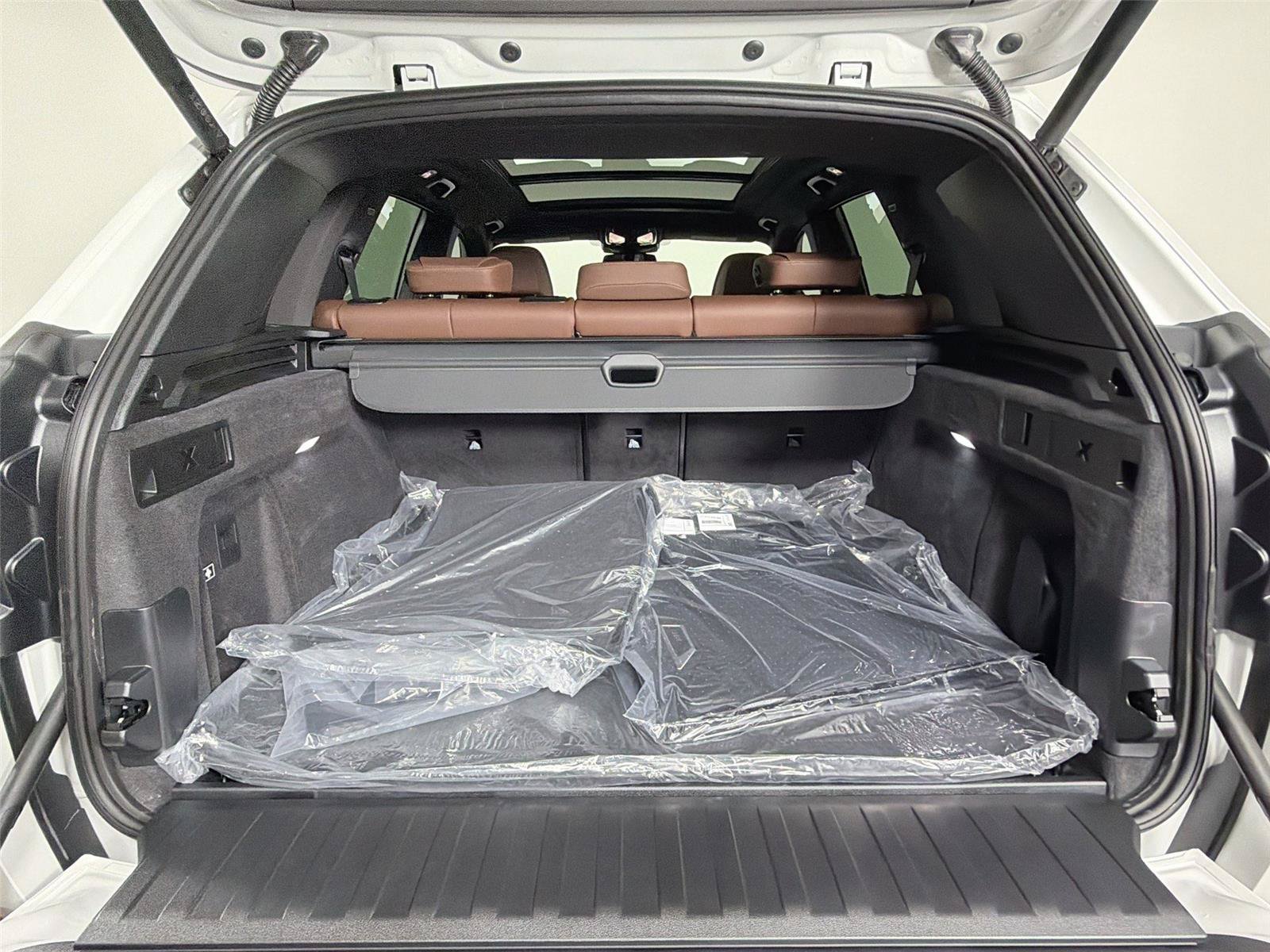 New 2026 BMW X5 xDrive40i AWD/4WD image 28