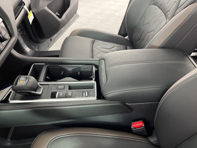 New 2026 Nissan Pathfinder Platinum image 28