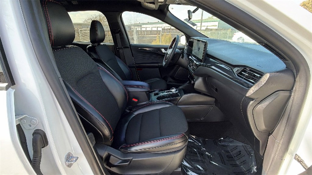 Used 2025 Ford Escape ST-Line Elite w/ Tech Pack #1 image 41