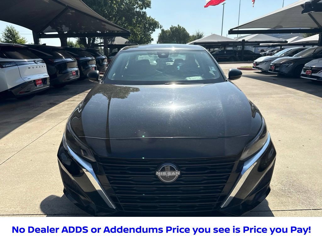 Certified 2025 Nissan Altima 2.5 SV FWD image 12