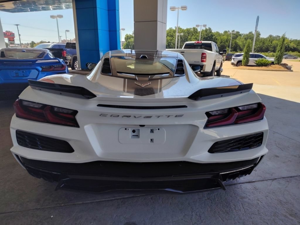 New 2027 Chevrolet Corvette Grand Sport w/ Z52 Sport Performance Package RWD image 7