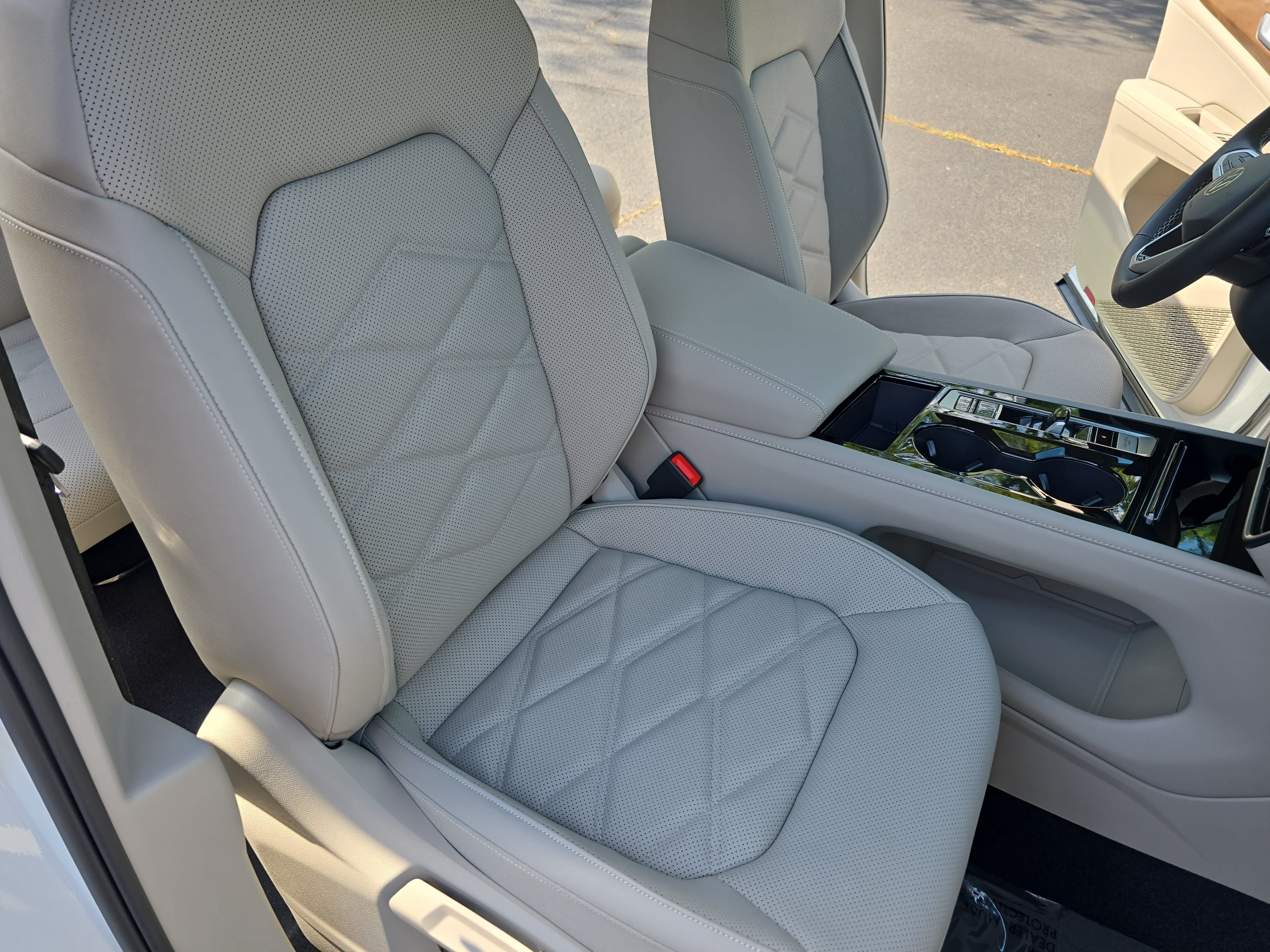 New 2026 Volkswagen Atlas SE AWD/4WD image 10