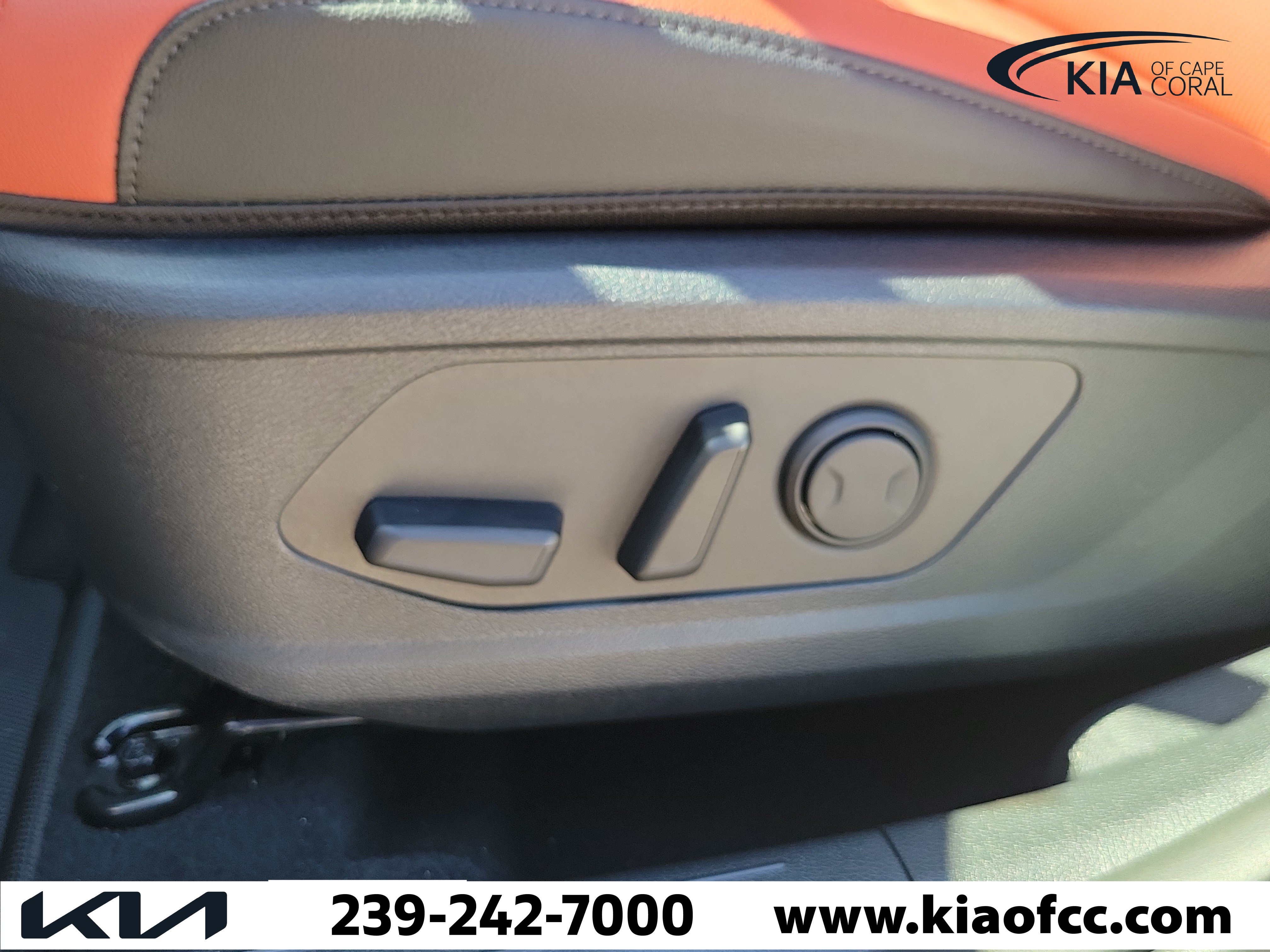 New 2026 Kia Sportage SX FWD image 23