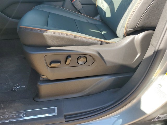 New 2026 GMC Yukon AT4 w/ AT4 Premium Plus Package image 13