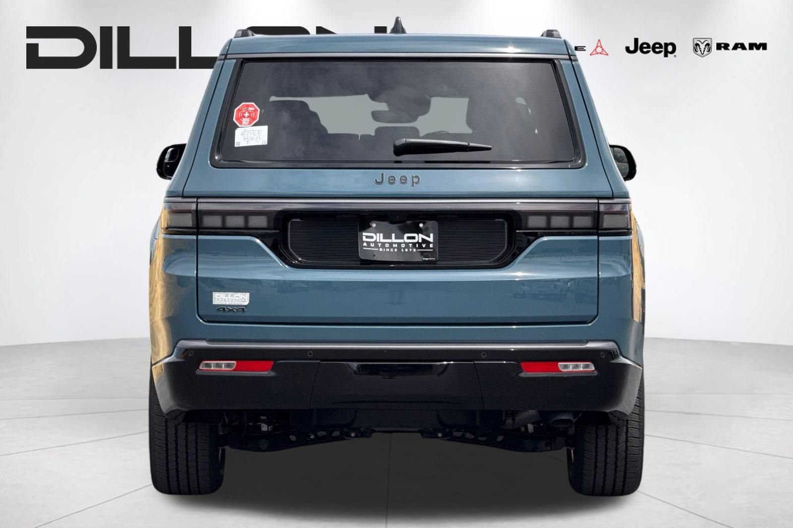 New 2026 Jeep Grand Wagoneer Limited w/ Convenience Group I AWD/4WD image 4
