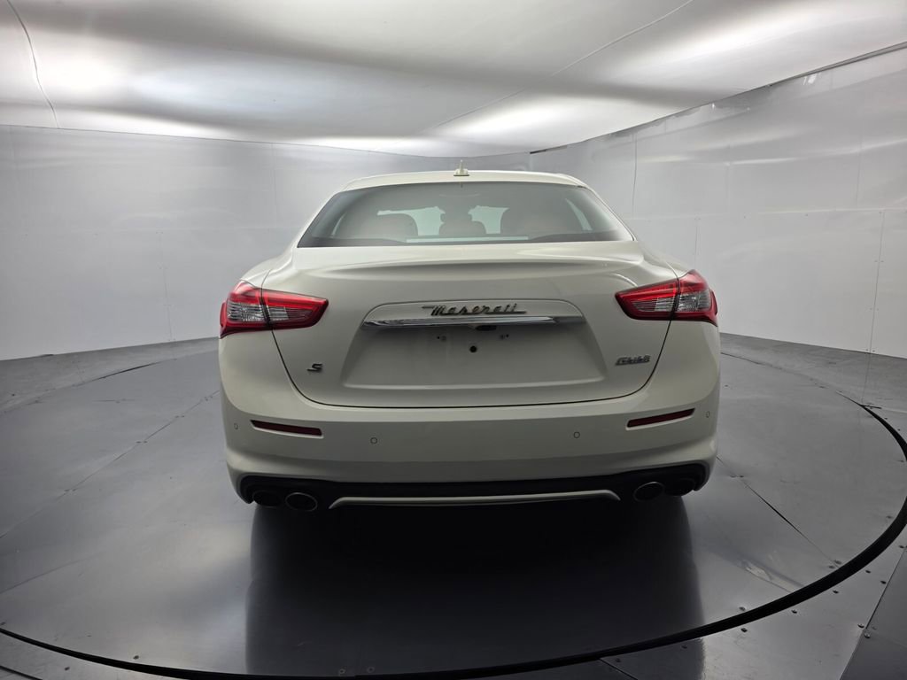 Used 2018 Maserati Ghibli S GranLusso RWD image 5