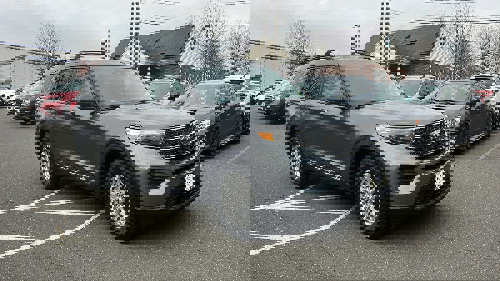 Used 2021 Ford Explorer XLT image 3