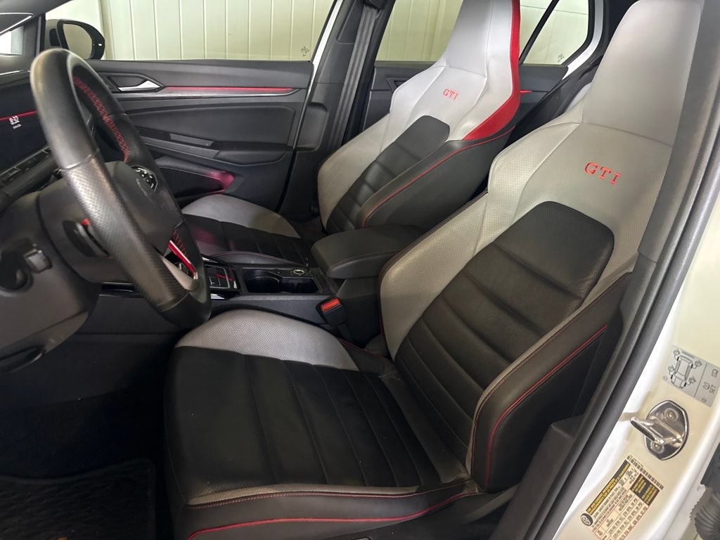 Used 2024 Volkswagen GTI SE FWD image 10