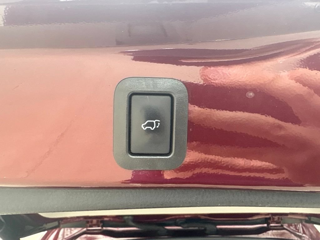 Used 2018 Toyota Highlander Limited w/ Protection Package #3 AWD/4WD image 47