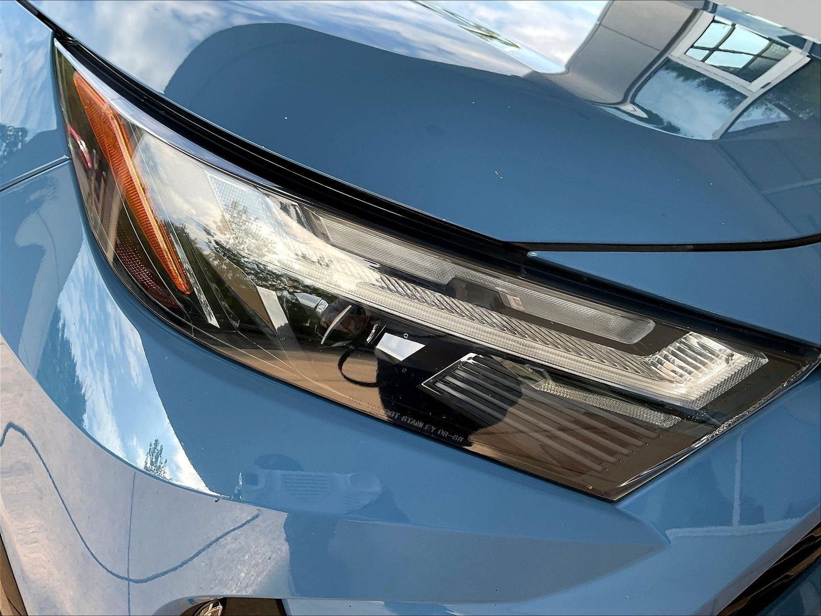 Used 2022 Toyota RAV4 XSE w/ XSE Grade Weather Package AWD/4WD image 30