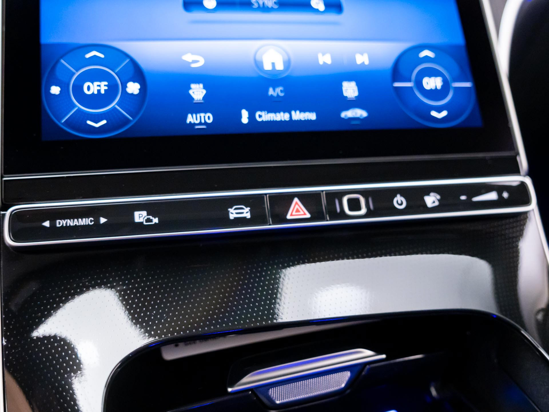 New 2027 Mercedes-Benz CLE 300 4MATIC Cabriolet image 29
