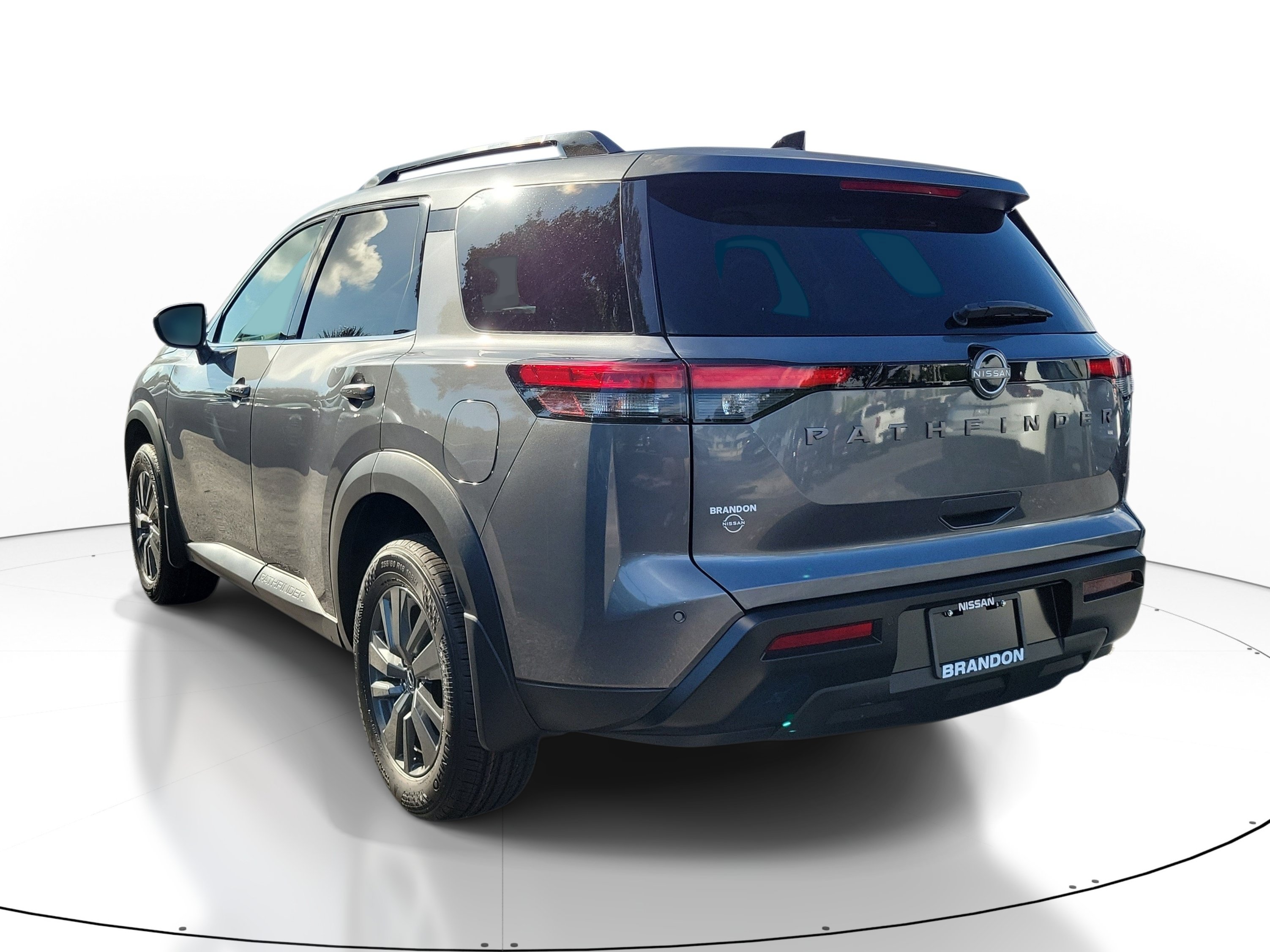 New 2026 Nissan Pathfinder SV FWD image 5