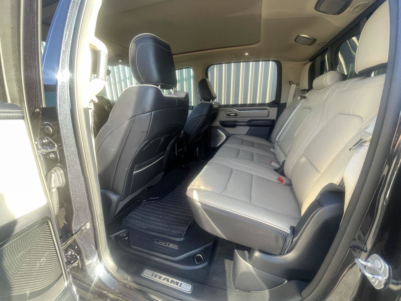Used 2020 RAM 1500 Limited AWD/4WD image 13