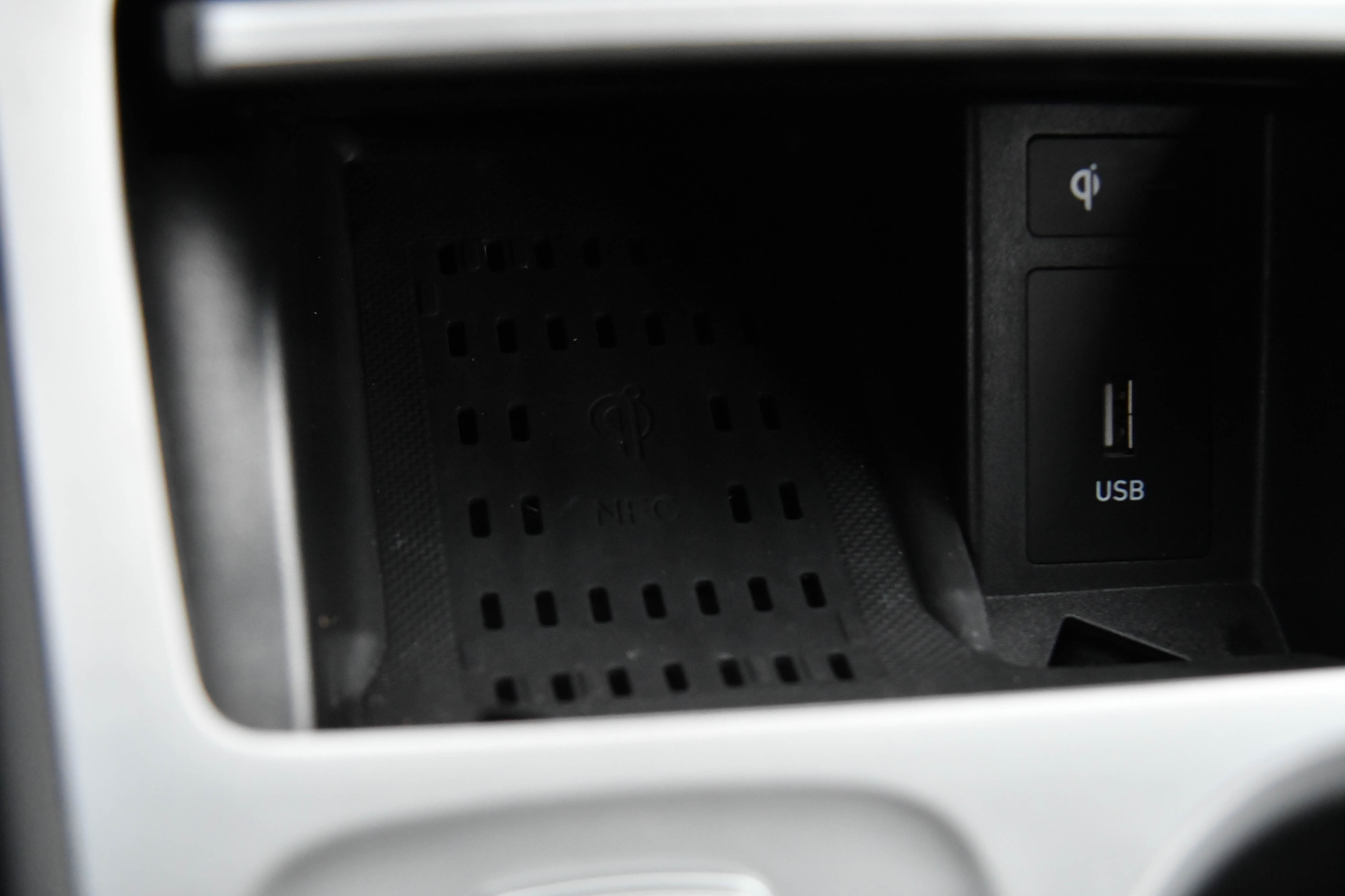 Used 2023 Hyundai Kona Limited image 26