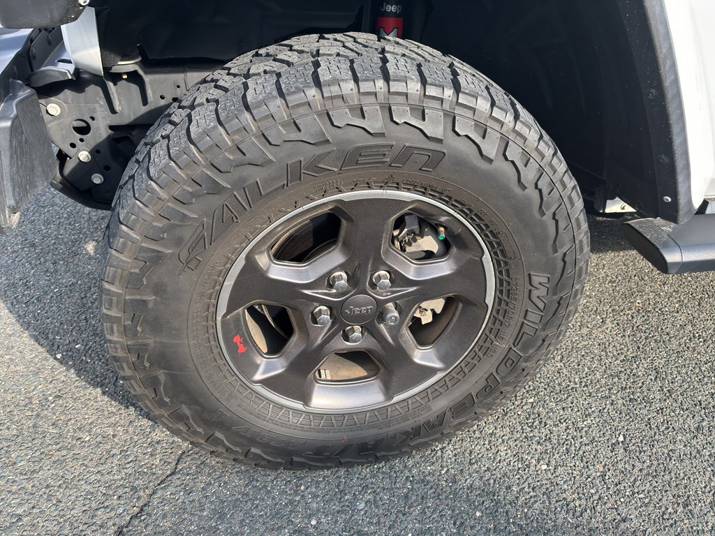 Used 2021 Jeep Gladiator Rubicon image 17