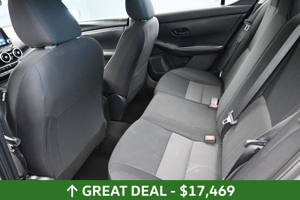 Used 2024 Nissan Sentra SV FWD image 18