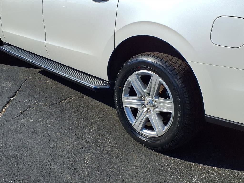 Used 2019 Ford Expedition Max XLT w/ Equipment Group 202A image 24