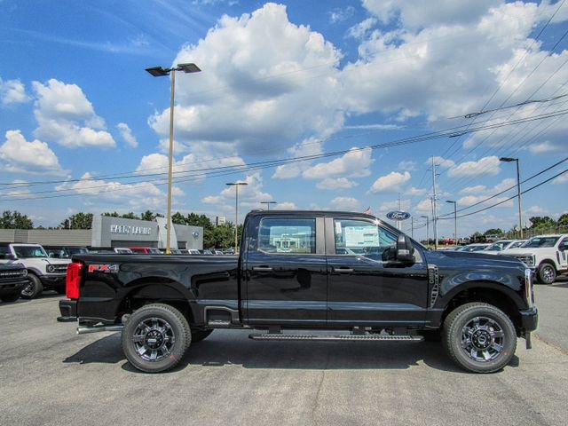 New 2026 Ford F250 XL image 2