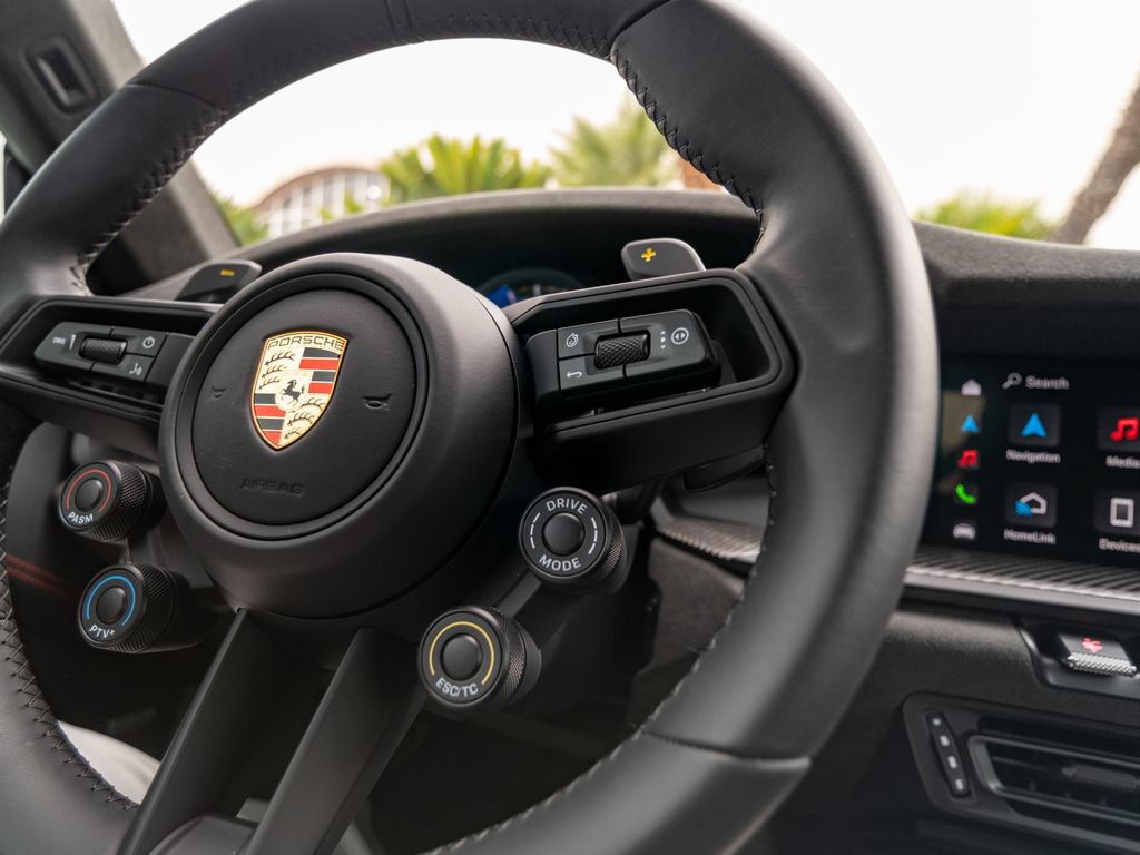 Used 2025 Porsche 911 GT3 RS RWD image 18