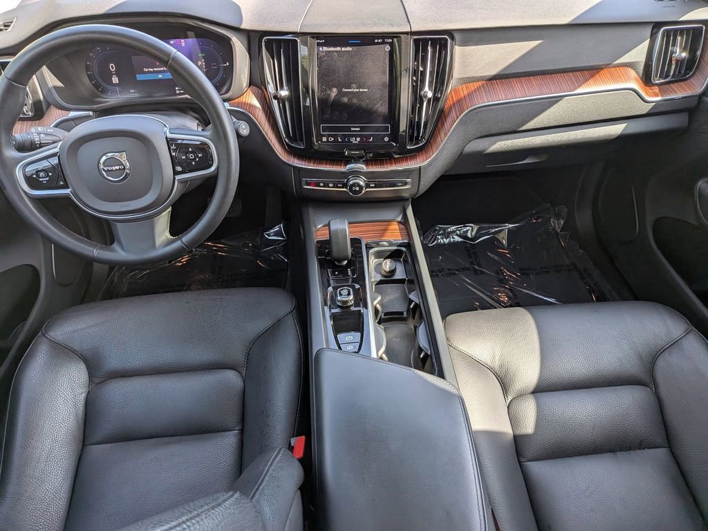 Used 2023 Volvo XC60 T8 Plus AWD/4WD image 16